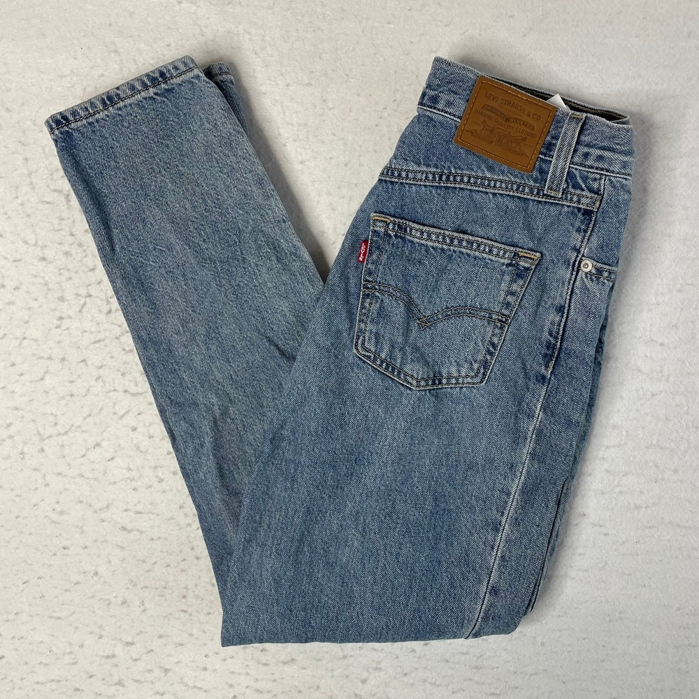 Levi's 80s Mom Jeans Women Size 26 Blue High Rise Tapered Leg 100% Cotton Denim